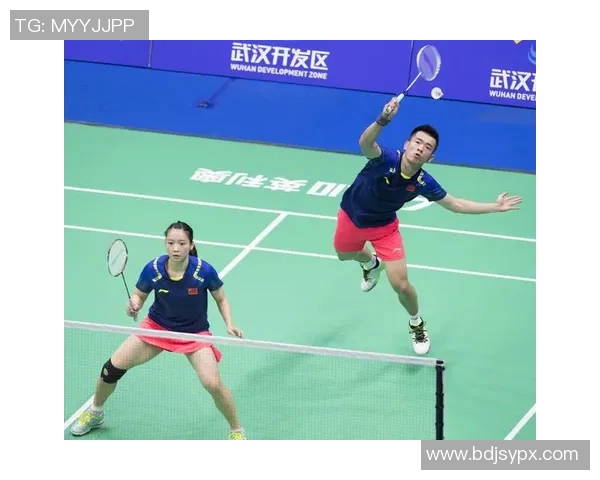 李秀英独家揭秘羽毛球技巧与训练心得分享